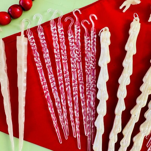 Vintage Christmas Icicle Ornament Lot 30+ pieces MCM Icicle Ornaments Xmas Decor - Picture 6 of 8